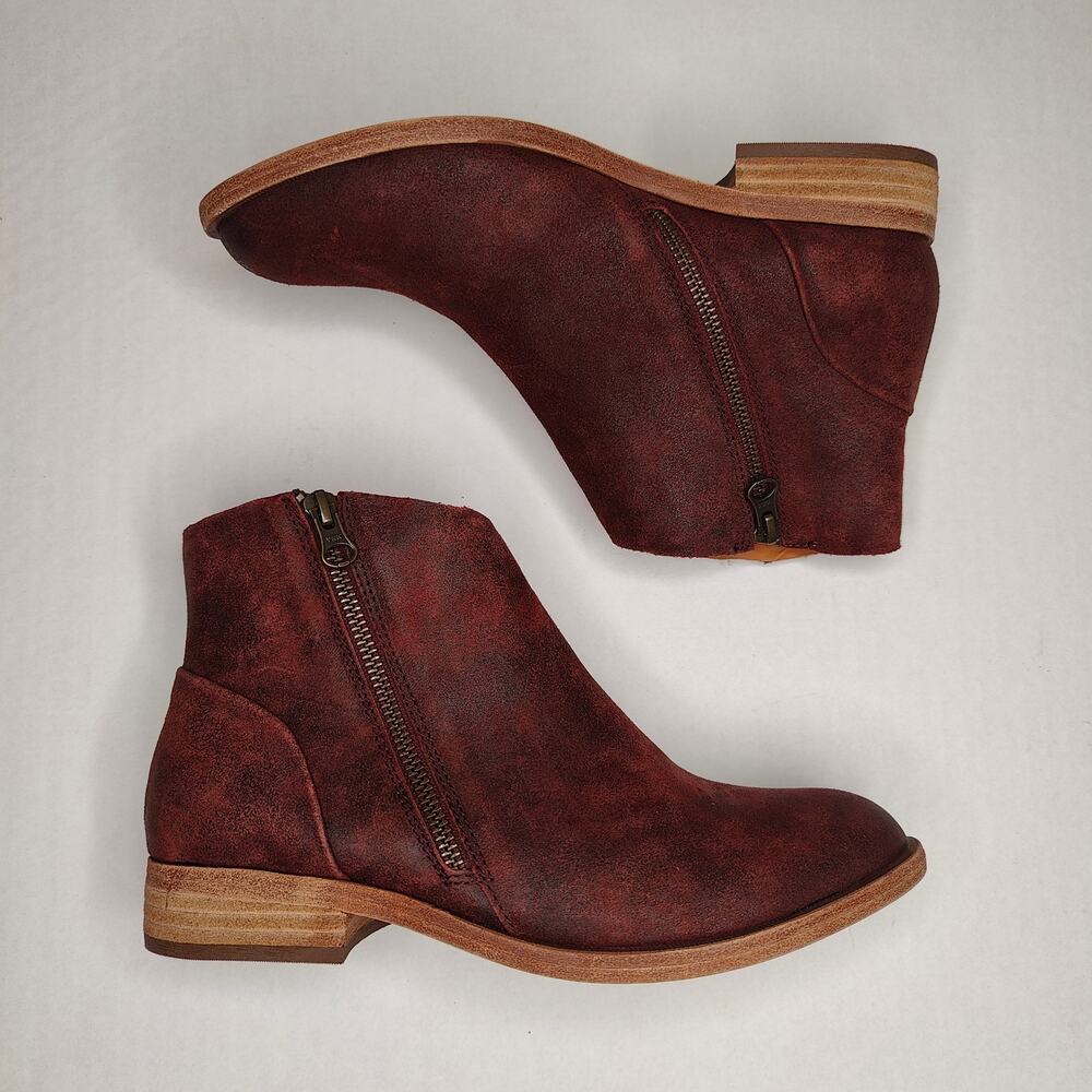 KORK-EASE Women's Riley Distresssed Bootie in Brick size 7 NEW Without Box